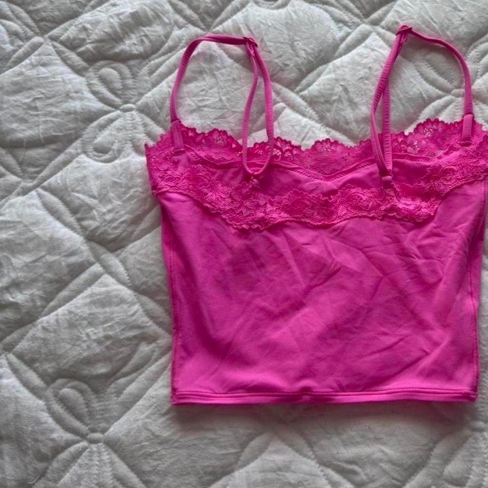 hot pink skims cropped cami lace tank - Picture 4 of 5